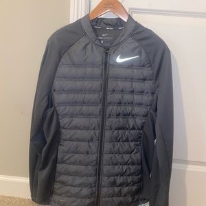 Mens Nike windbraker/Jacket. Size Medium